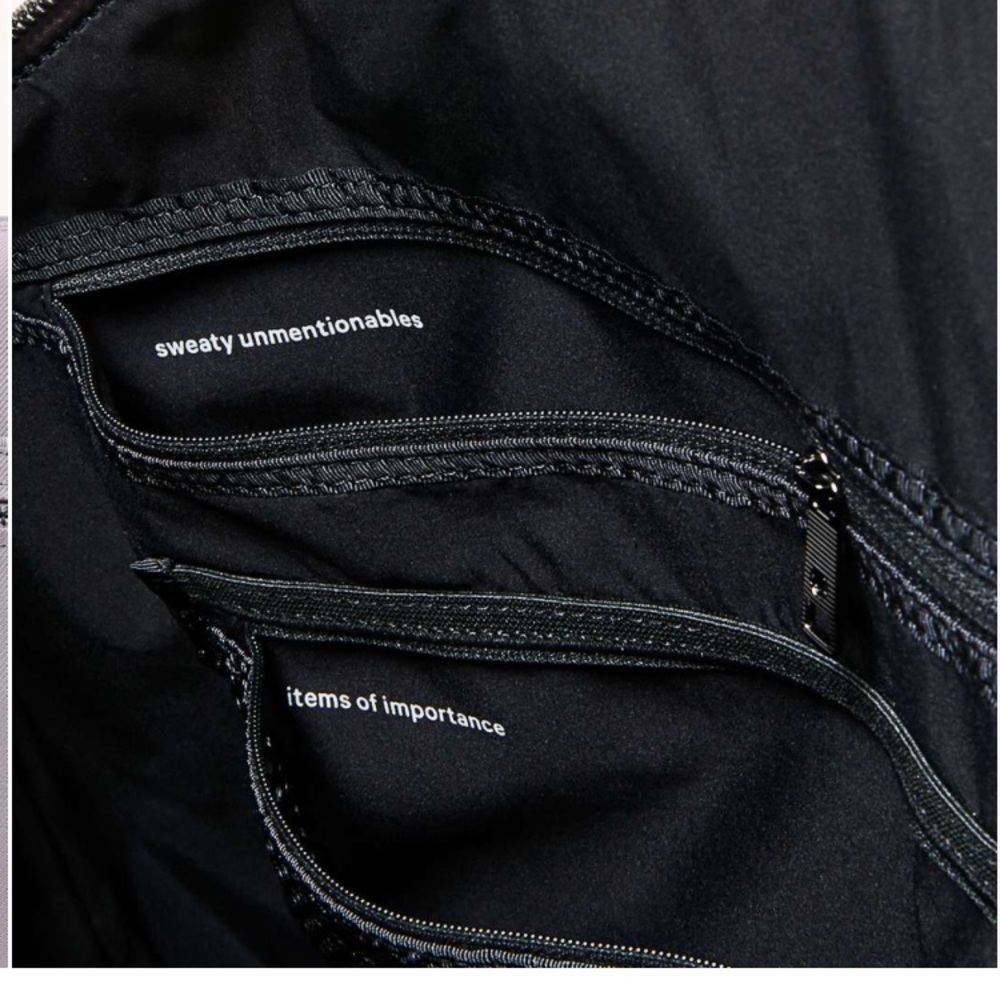 NWT DARK CHROME LULULEMON FREE TO BE BAG - Picture 4 of 8